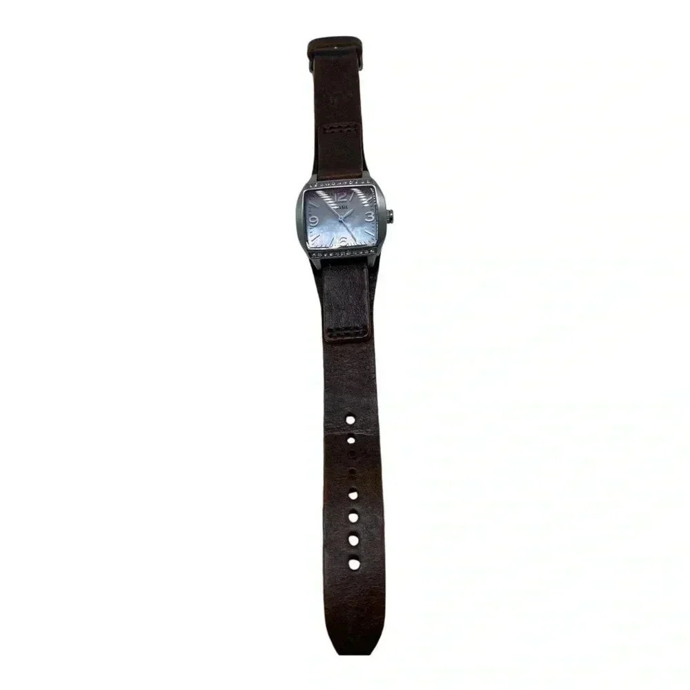 Fossil Womens Silver Tone Crystal Bezel Brown Leather Band Quartz Watch 28mm